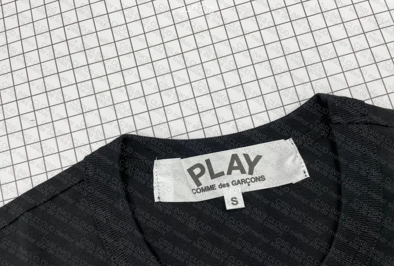 CDG Comme des Garçons Black Heart 3