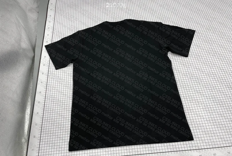 CDG Comme des Garçons Black Heart 4