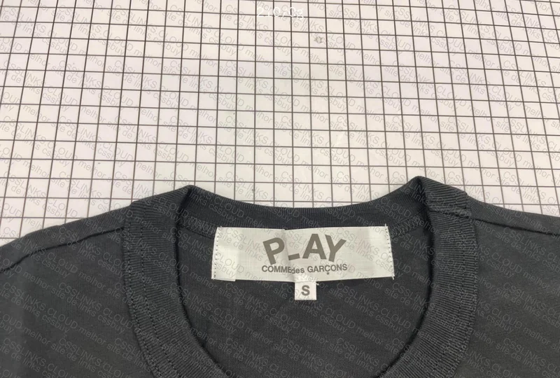 CDG Comme des Garçons Red Heart 3