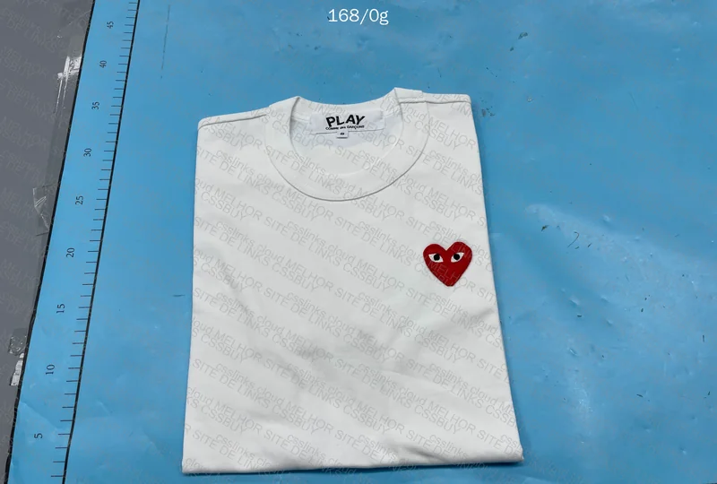 CDG Play White Female GL? 3