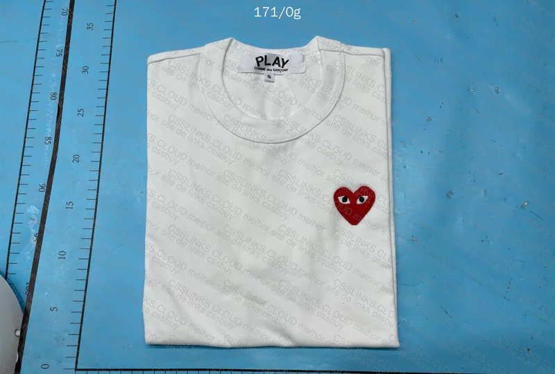 CDG Play Female