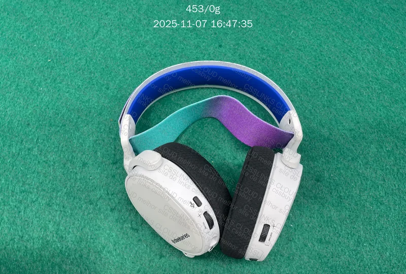 Ceri Ice Headphones ARCTIS 7P+ WIRELESS White Version 4