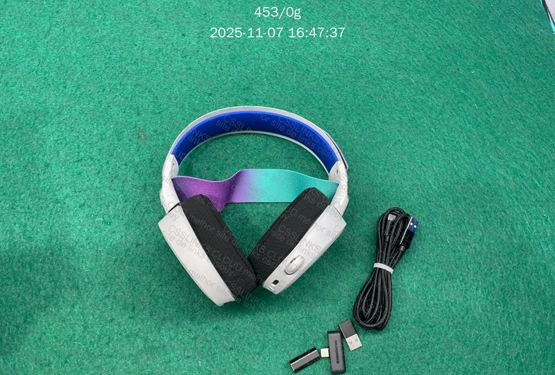 Ceri Ice Headphones ARCTIS 7P+ WIRELESS White Version 5