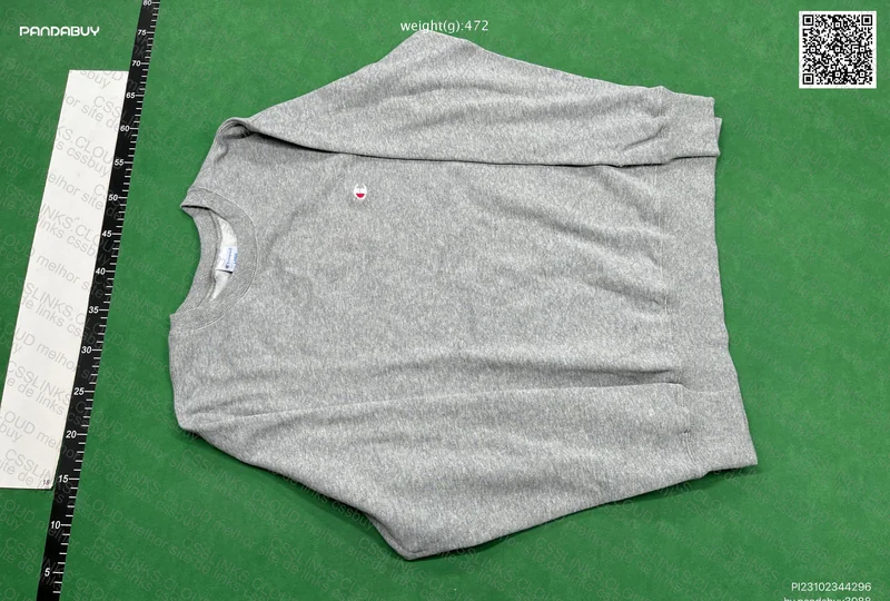 Champion Round Neck 2
