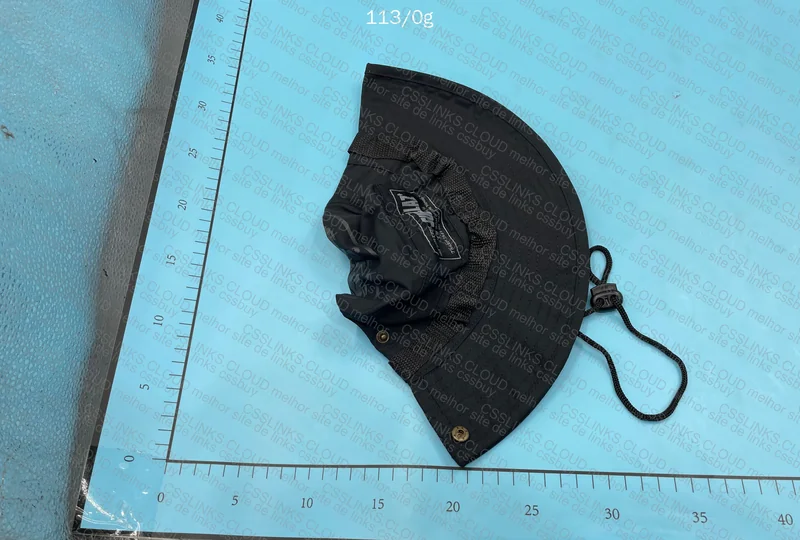Corteiz Bucket Hat 2
