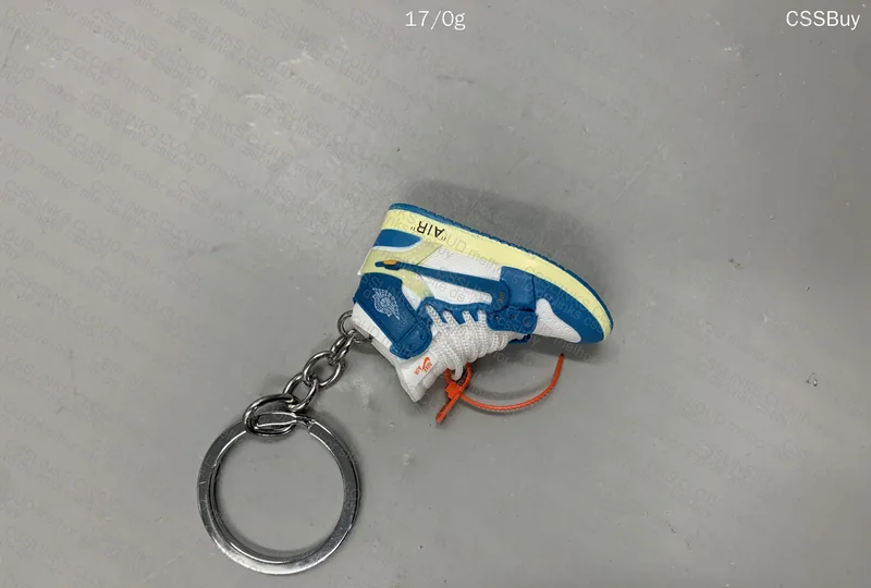 Chaveiro AJ1 Off-White e Bulls Jordan 3