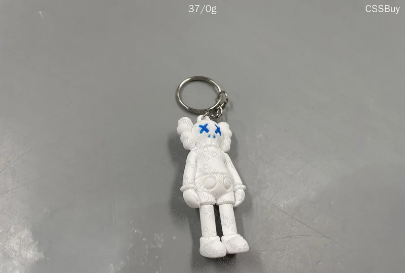 chaveiro kaws