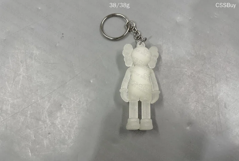 Chaveiro Kaws 2