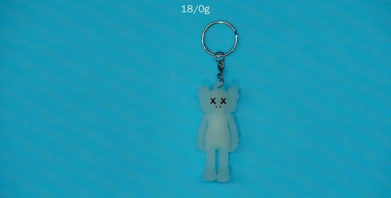 chaveiro kaws