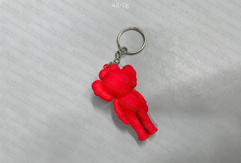 Chaveiro Kaws elmo 2