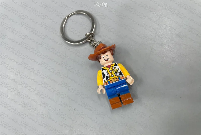 Chaveiro Lego Woody e Batman Fairy