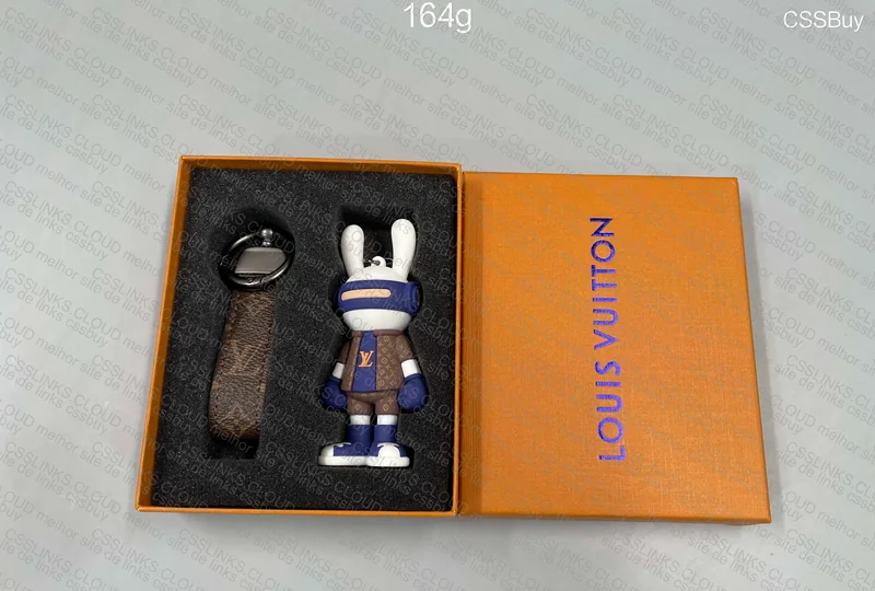 Chaveiro LV