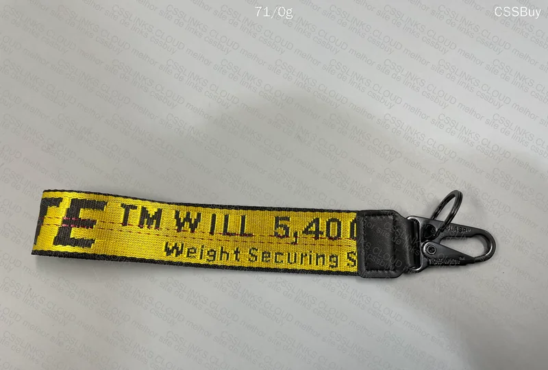 CHAVEIRO OFF-WHITE 3