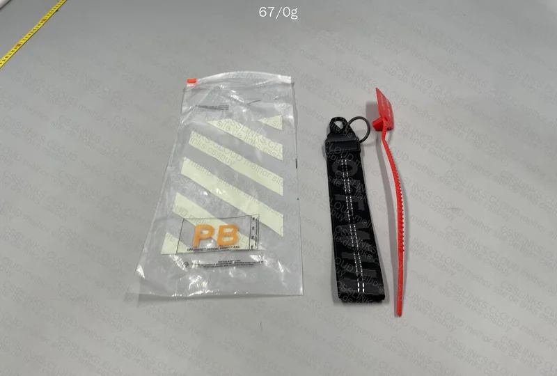chaveiro offwhite