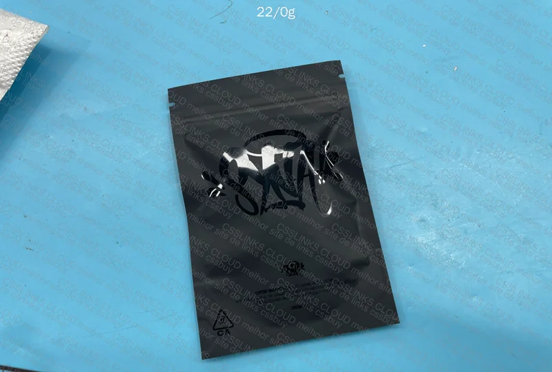 Syna Black Keychain 2