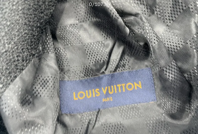 Louis Vuitton Chic Collarless Jacket 3
