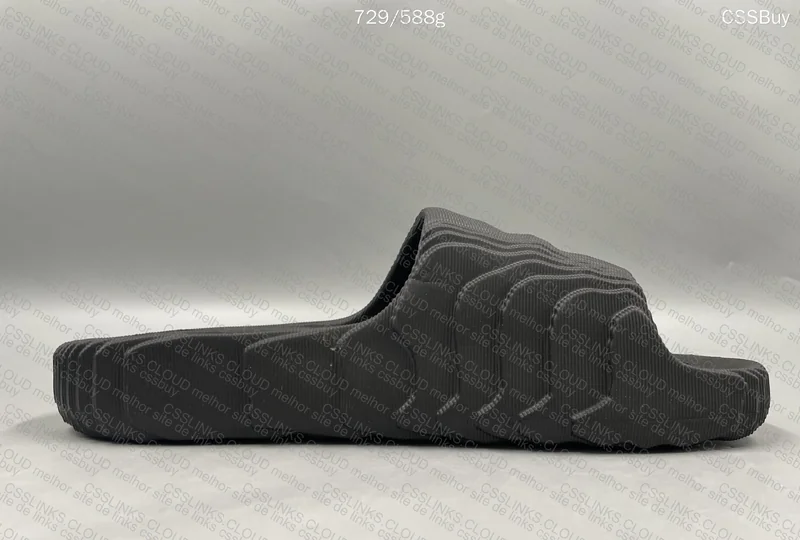 Adilette Black Slides 4