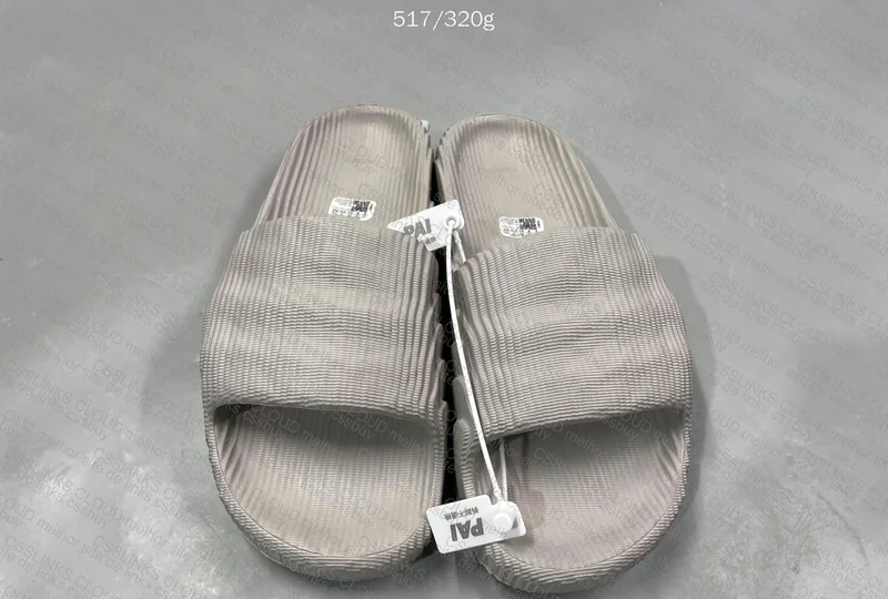 Adillete 22 Gray Slides 7