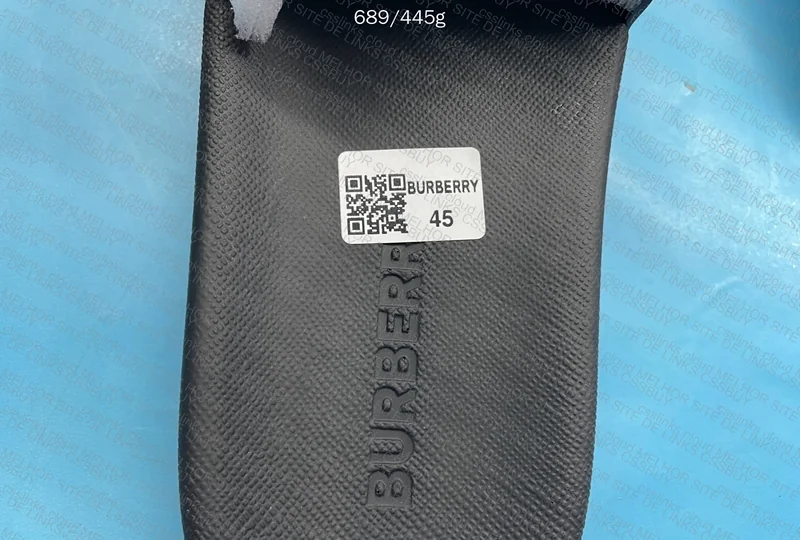 Burberry Slides 9