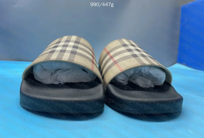 Burberry Andy Made Slides 2