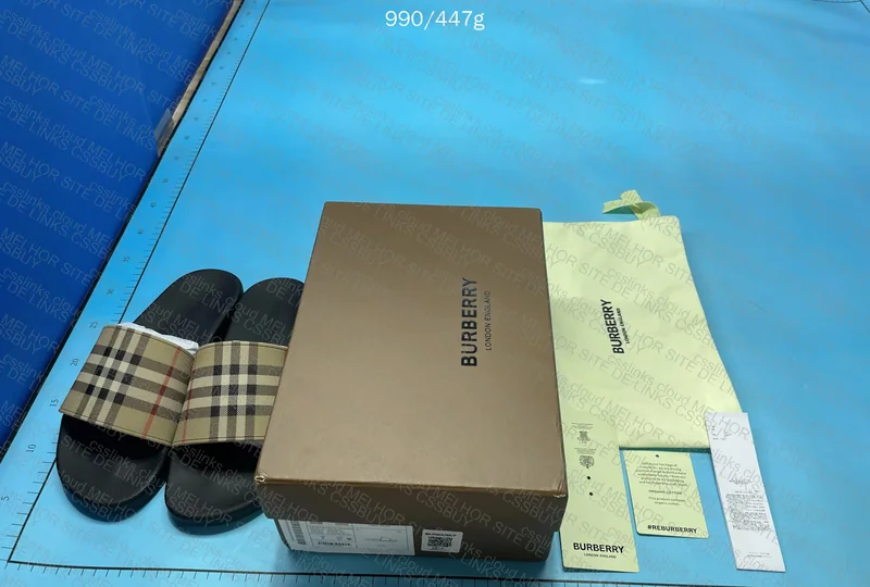 Burberry Andy Made Slides 5