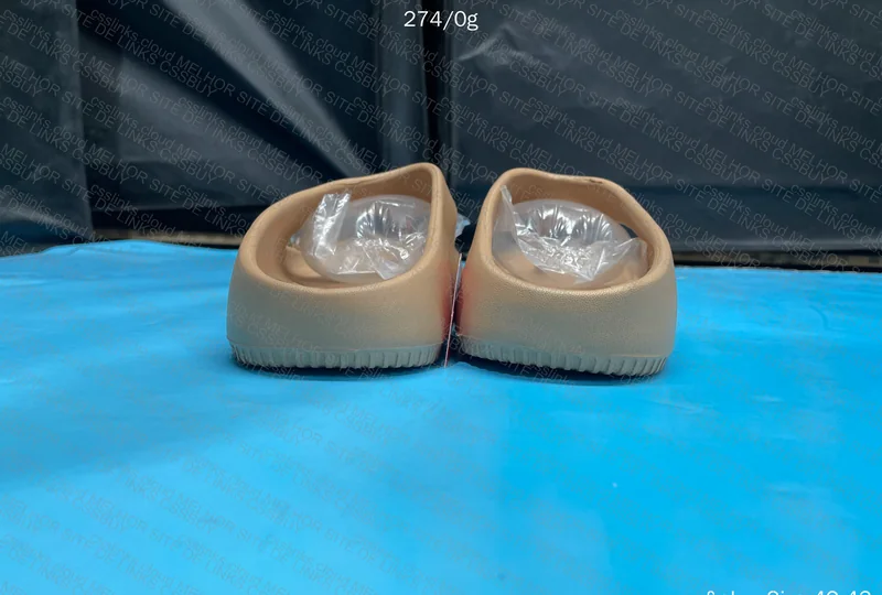 Nike Calm Slides 2