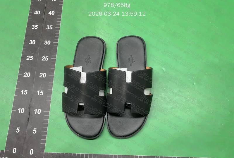 Chinelo Hermes