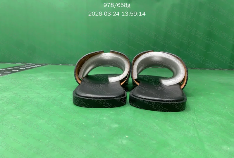 Chinelo Hermes 3
