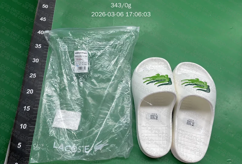 chinelo lacoste