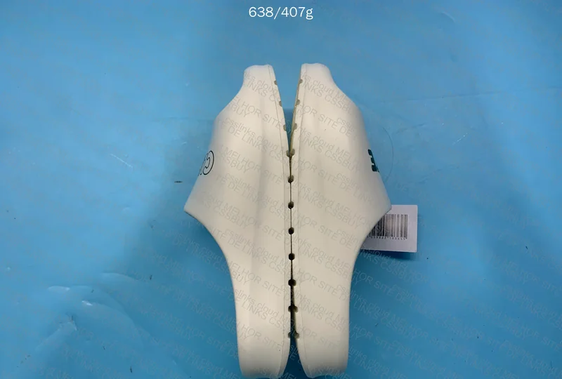 Lacoste Slide 3