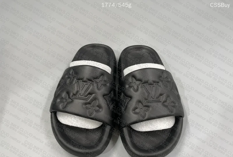 Louis Vitton Slides 2