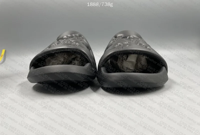 Louis Vuitton Slides 3