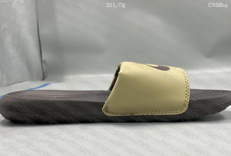 Nike Slides 10