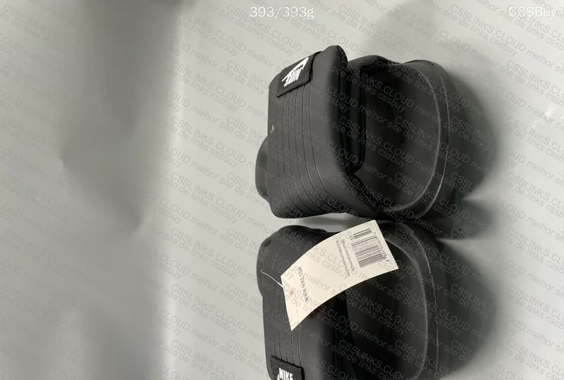Nike Offcourt Slides