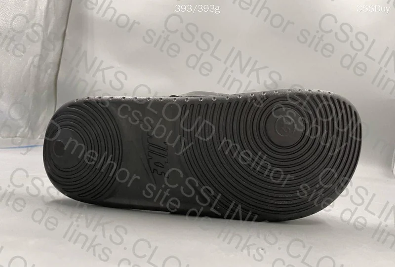 Nike Offcourt Slides 7