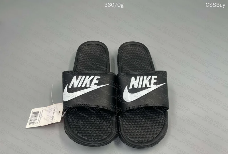 Nike Slides Size 40