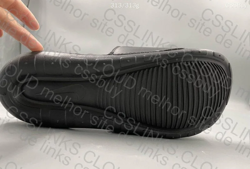 Nike Victory One Slides