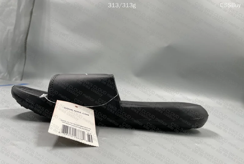 Nike Victory One Slides 7