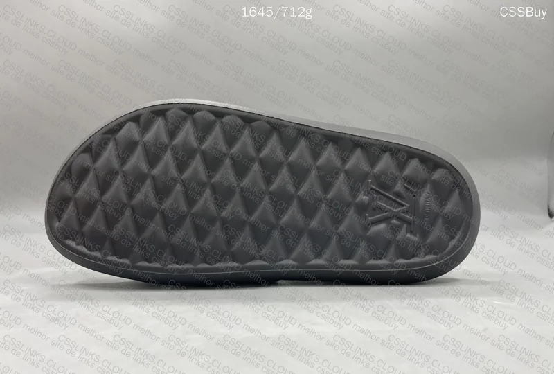 Louis Vuitton Slides 6