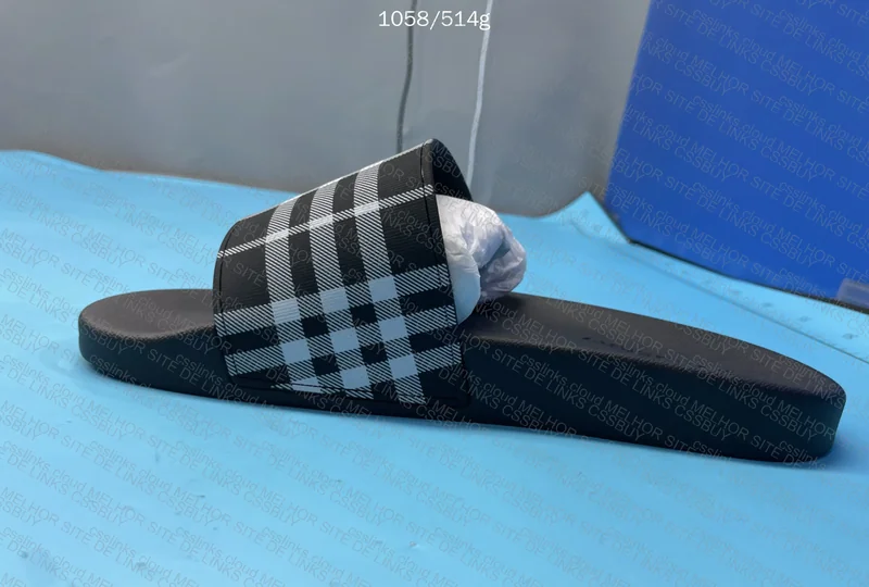 Burberry Slipper 2