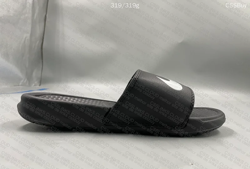 Nike Sandals/Slide 4