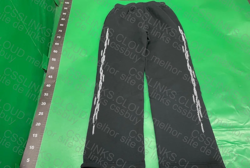 CHROME HEARTS CALÇA MOLETOM 4