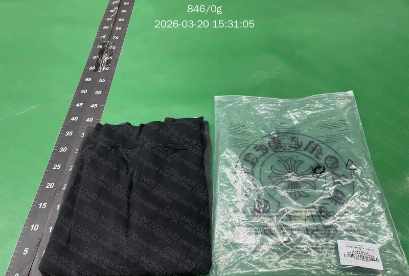 Chrome Hearts Ombre Wash Horseshoe Sweatshirt 10