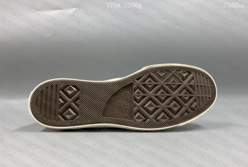 CHUCK 70 CDG 8
