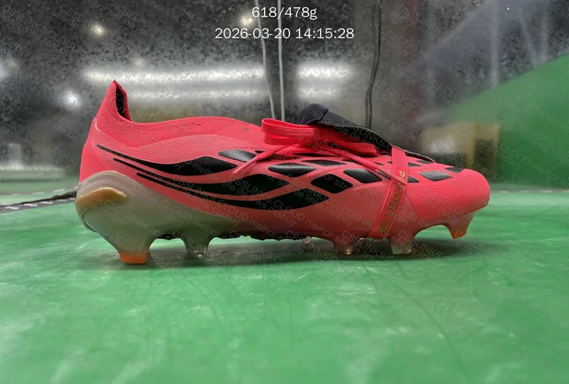 Chuteira Adidas Predator 4