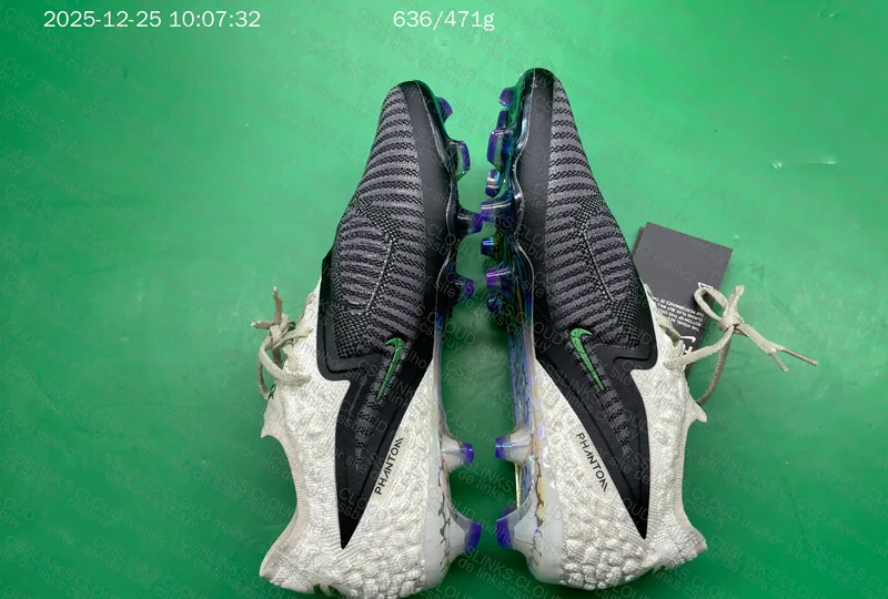 Nike Elite Phantom 6 x Kobe Soccer Cleats