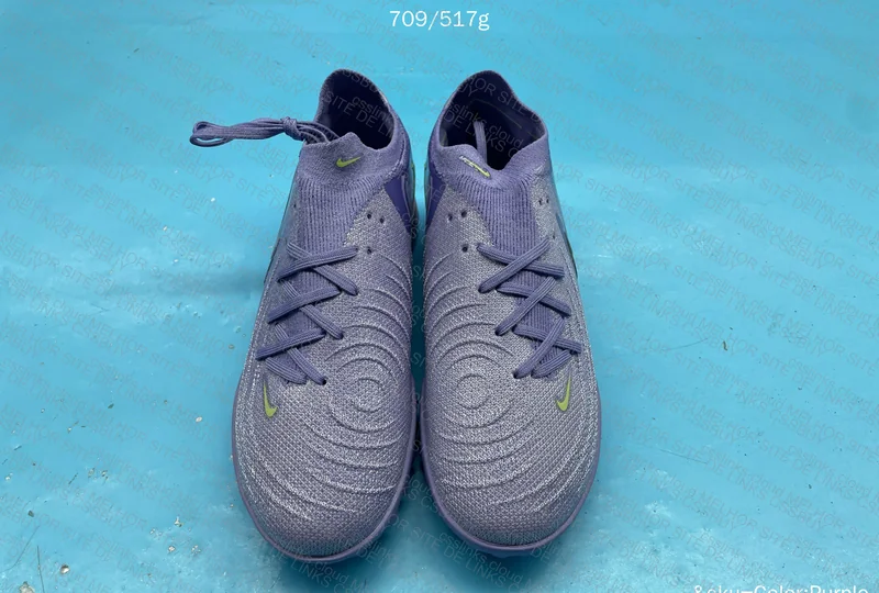 Nike Phantom GX 2 Soccer Cleats