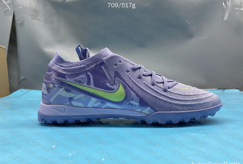 Nike Phantom GX 2 Soccer Cleats 4