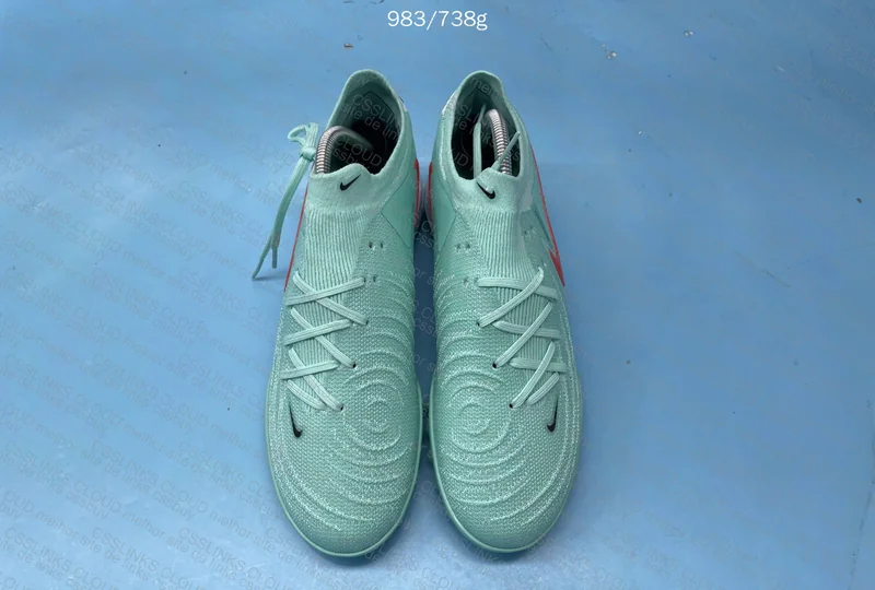 Nike Phantom GX 2 Elite TF Soccer Cleats