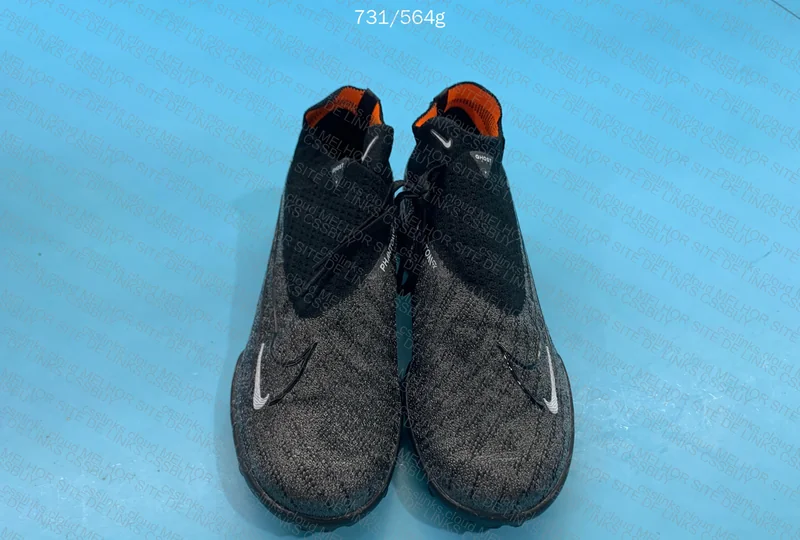 Nike Phantom GX Elite TF Soccer Cleats 3